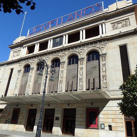 Hotel Acebos Azabache Хихон Экстерьер фото