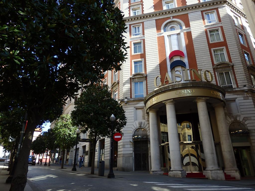Hotel Acebos Azabache Хихон Экстерьер фото