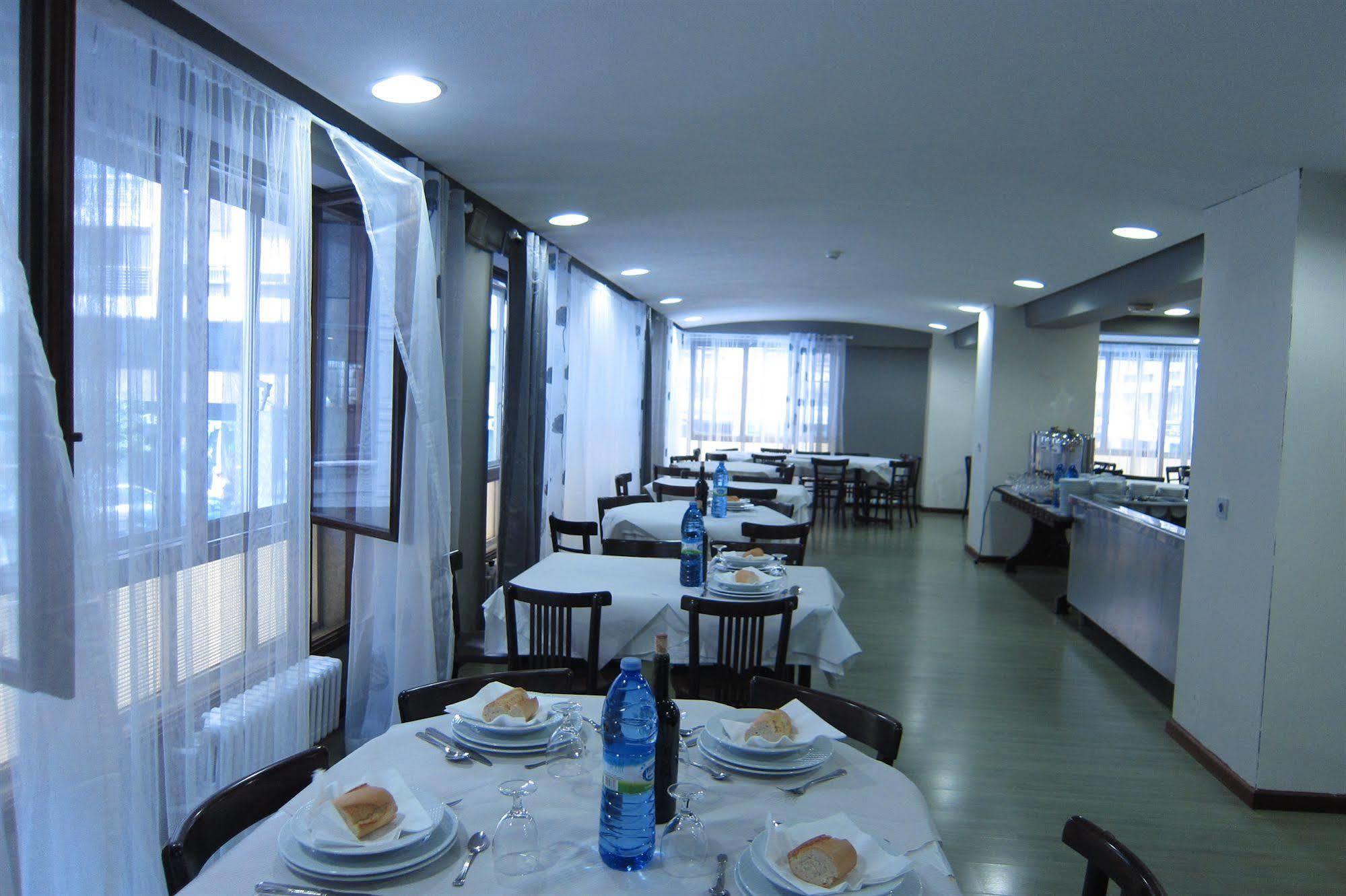 Hotel Acebos Azabache Хихон Экстерьер фото